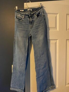 Wide leg raw hem denim